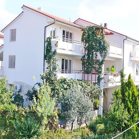Apartments Ceja Near Sea Medulin Exteriér fotografie