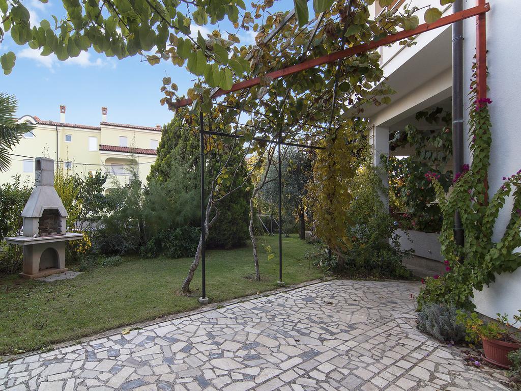 Apartments Ceja Near Sea Medulin Pokoj fotografie